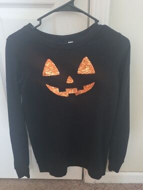 The Children's Place Black Sweatshirt with Orange Sequin Jack-O'-Lantern
